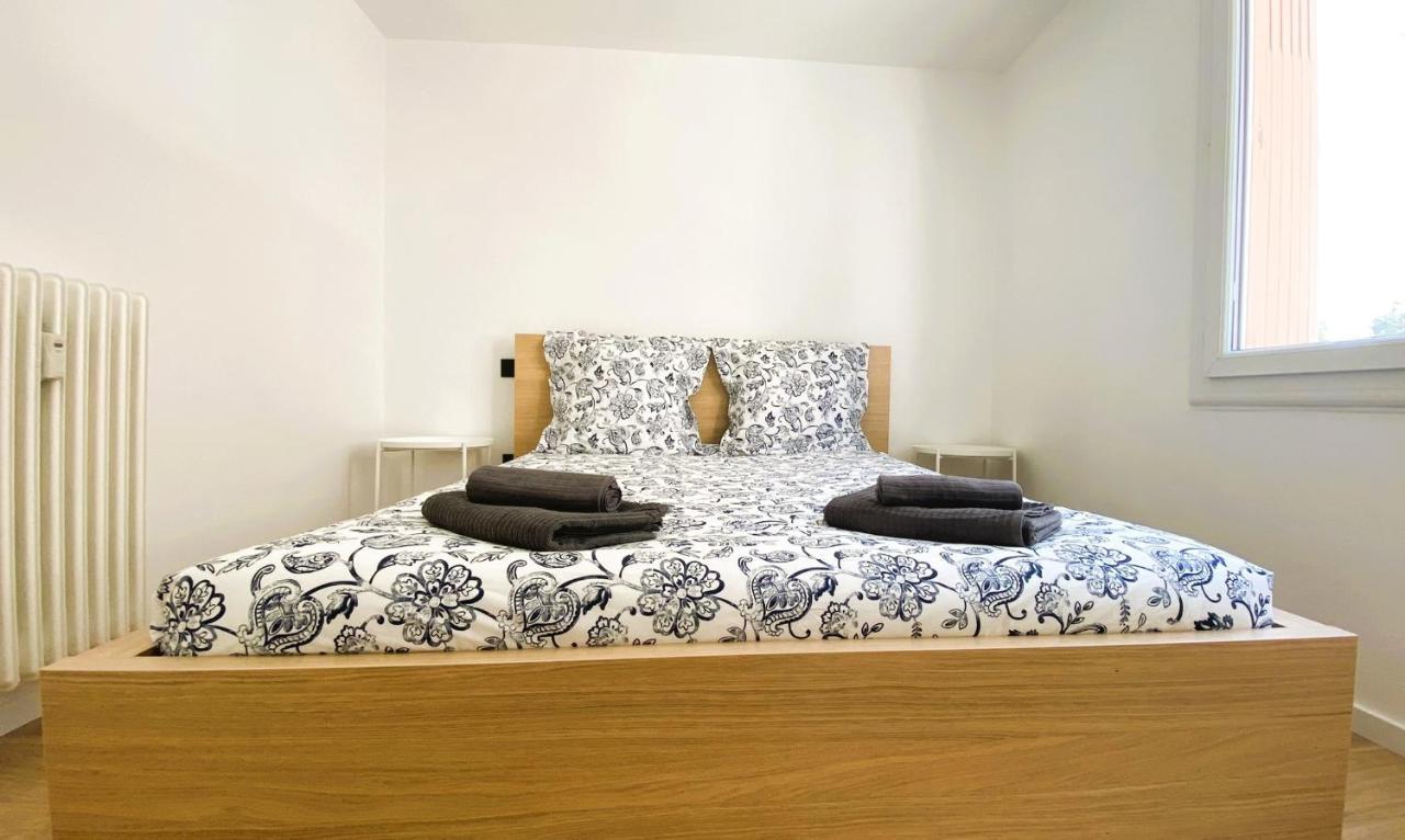 Marie Antoinette - Appartement 2 Chambres, Centre Ville, Terrasse, Moderne Antibes Zewnętrze zdjęcie